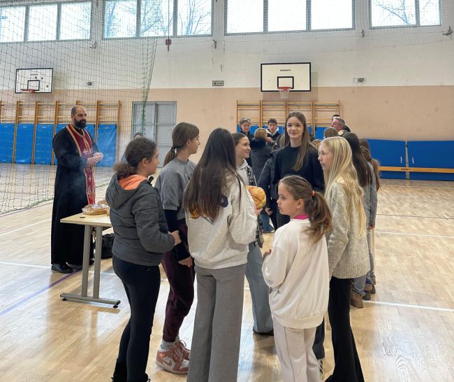 aaaProslava Božića i 16 rodjendana kluba 3